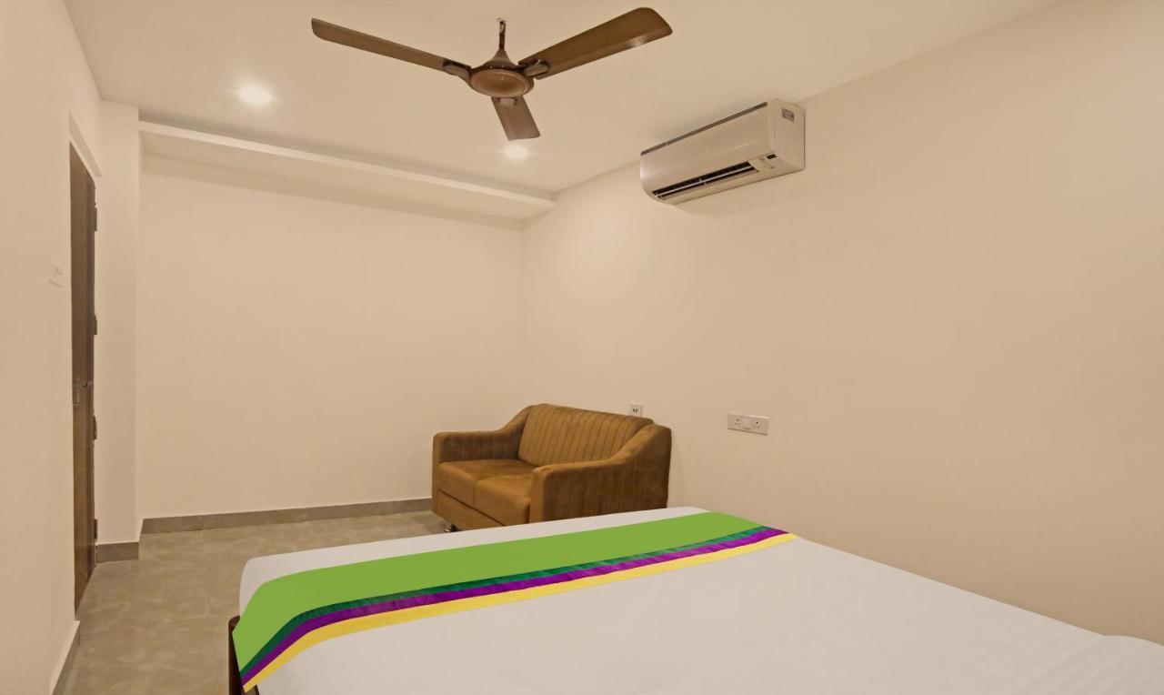 Treebo Lazystay Elite Bhubaneswar Exteriör bild
