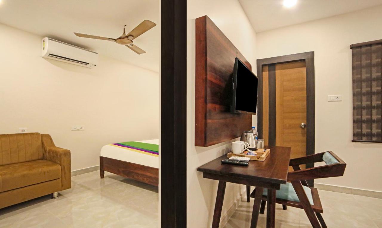 Treebo Lazystay Elite Bhubaneswar Exteriör bild