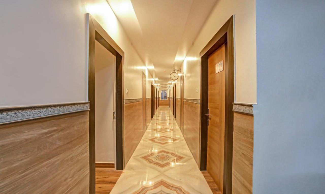 Treebo Lazystay Elite Bhubaneswar Exteriör bild